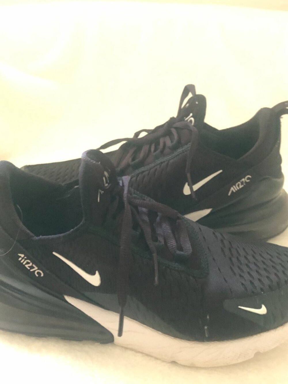 NIKE Air Max 270 Black White Women's Shoes US 8